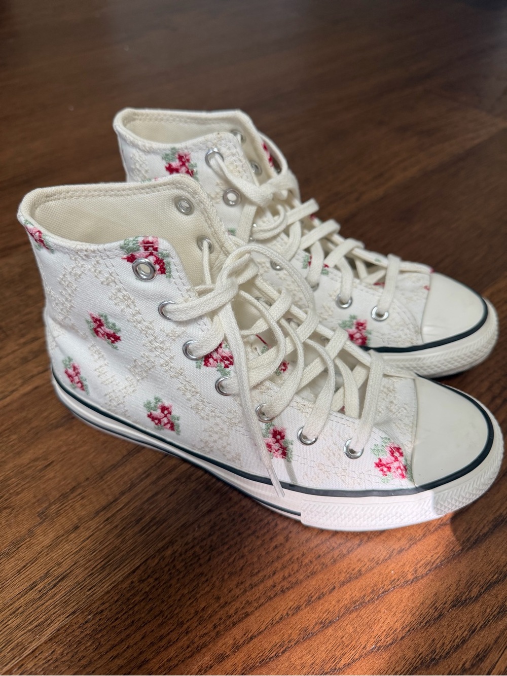 Converse Floral Canvas Sneakers in Cream with Pink Roses